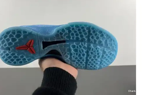 Nike FTB PE2023-100  Zoom Kobe 6 0610